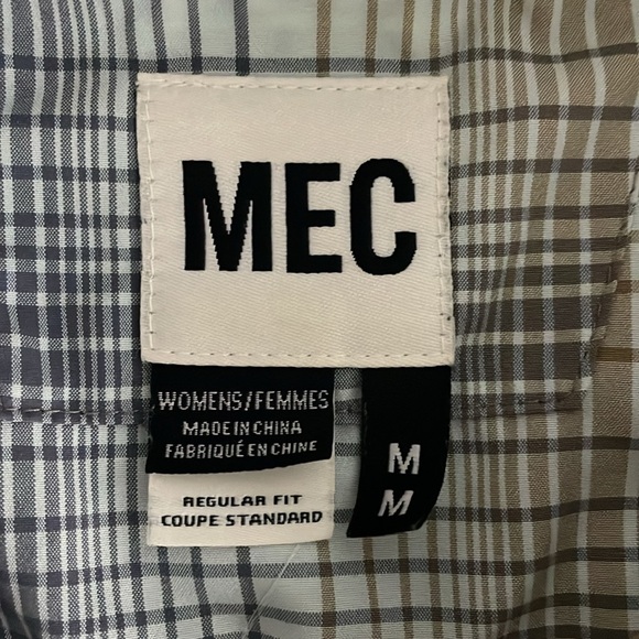 MEC Vida Short Sleeve Shirt Women’s Size Medium UPF Hiking Travel Plaid - Picture 5 of 9